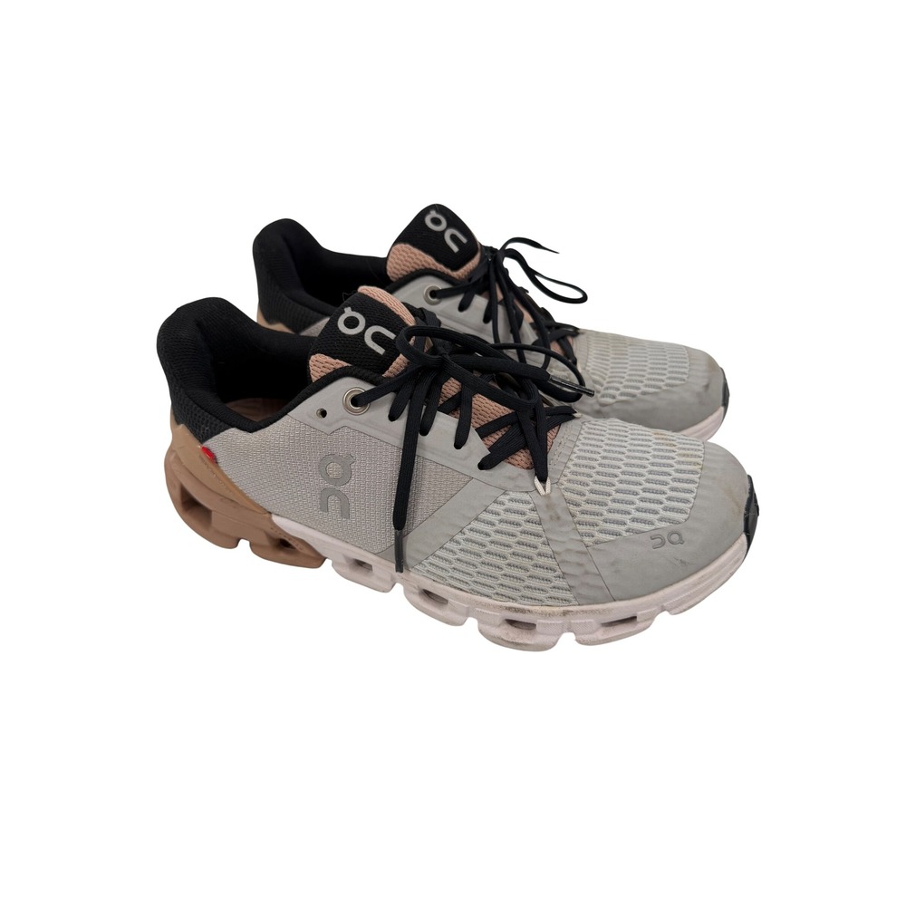 On Cloudflyer Running Shoes Womens 6 Grey Black Clay